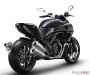 ducati-diavel-carbon-2011-18