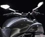 ducati-diavel-carbon-schwarz-5