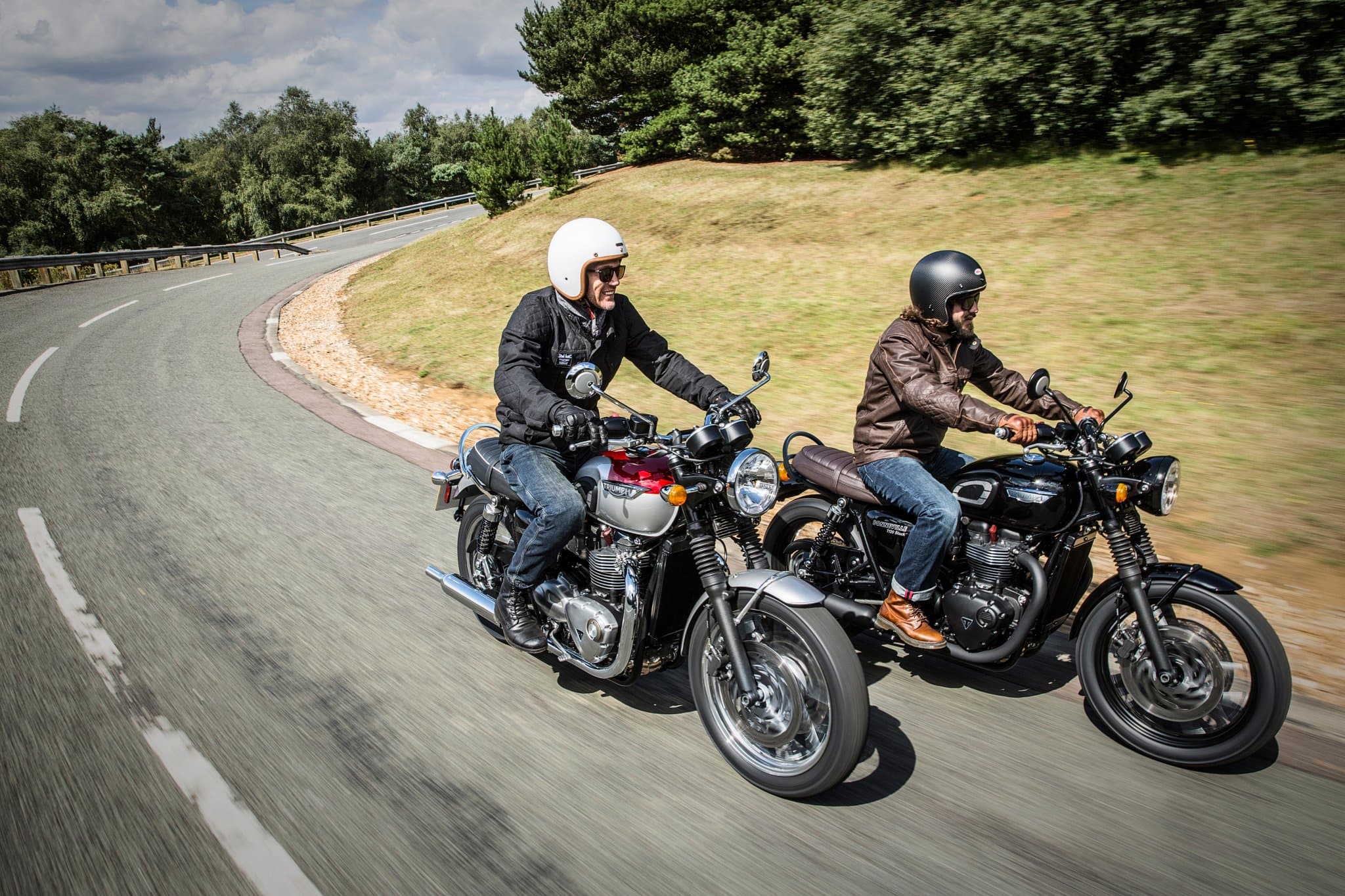 Triumph New Bonneville T120 Black 2016 (15)