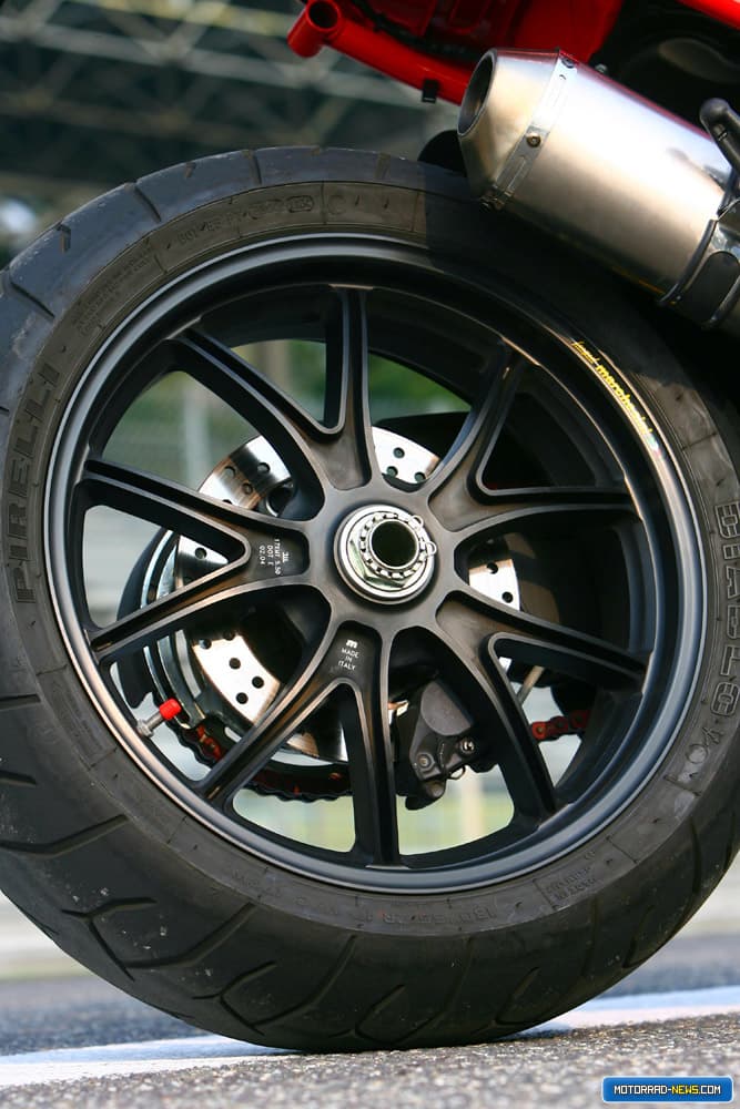 Ducati Multistrada im „Desmolupo M1 Lab“ Look