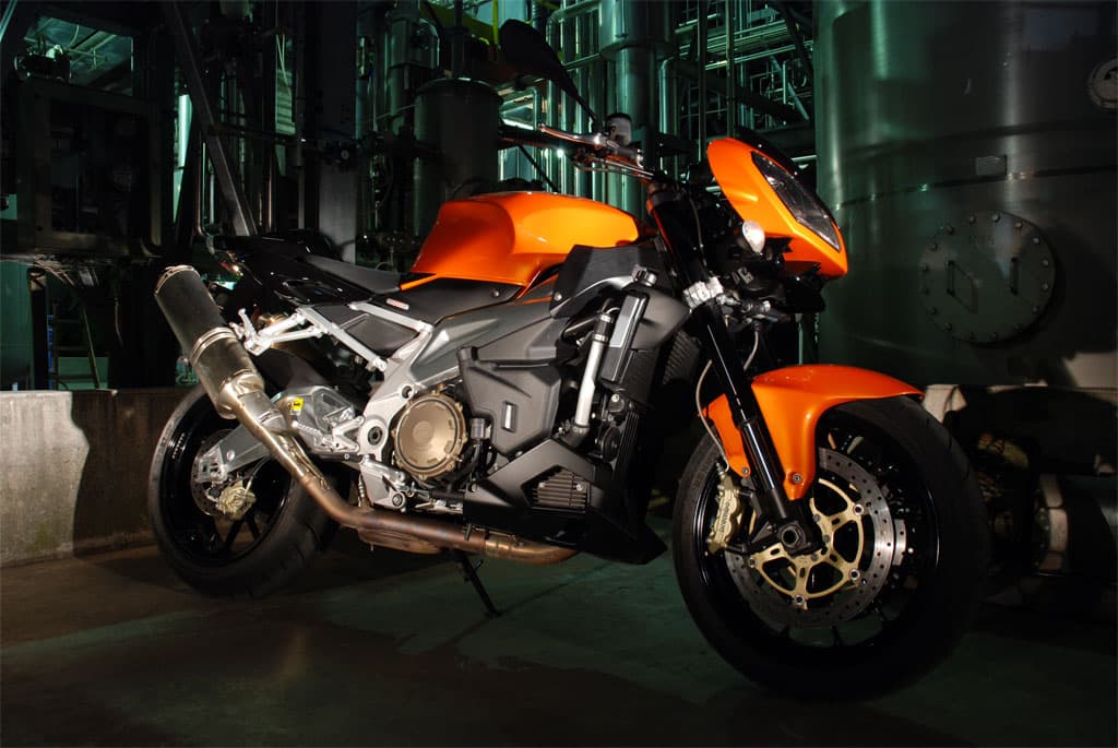 aprilia_tuono_01-thunder