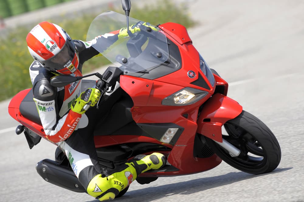 gilera-nexus-300-16