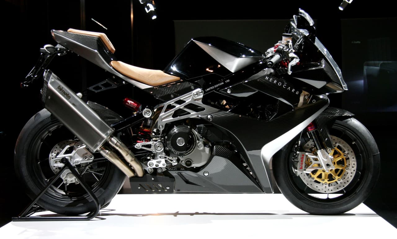 Bimota DB7 Nerocarbonio & DB7 Arthaworks