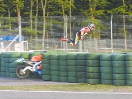 MotorbikeCrash