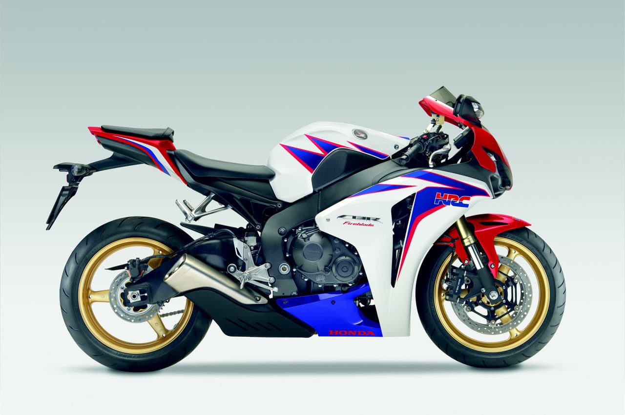 honda-cbr1000rr-fireblade-8-2010