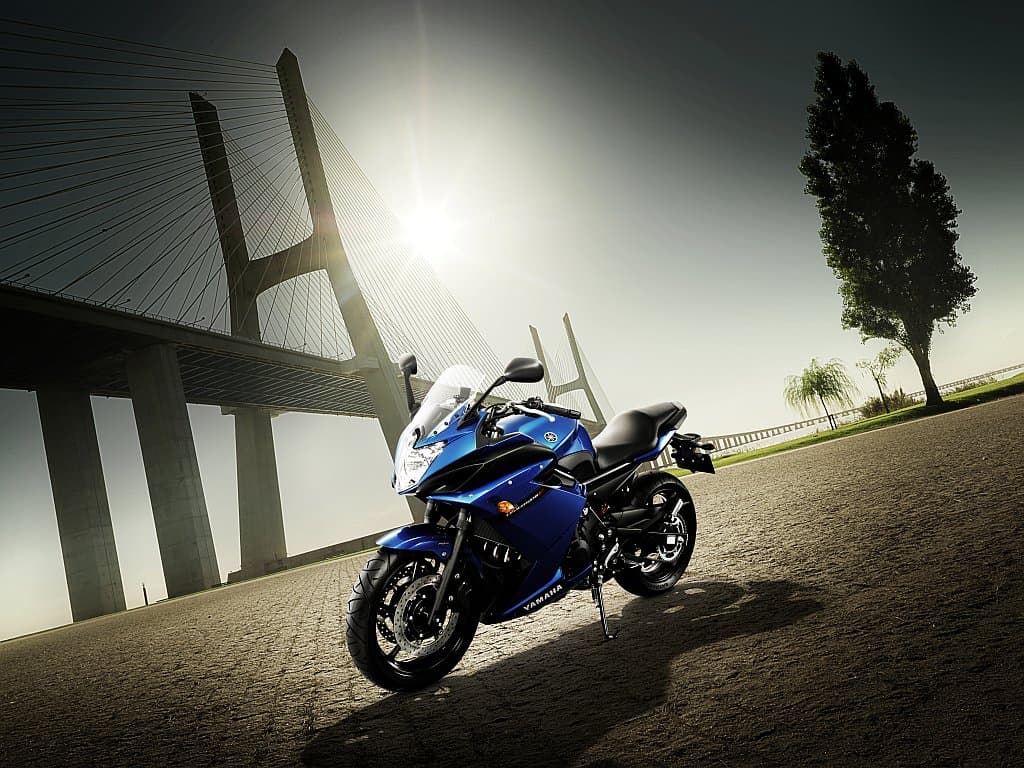 yamaha-xj6-diversion-2010-4