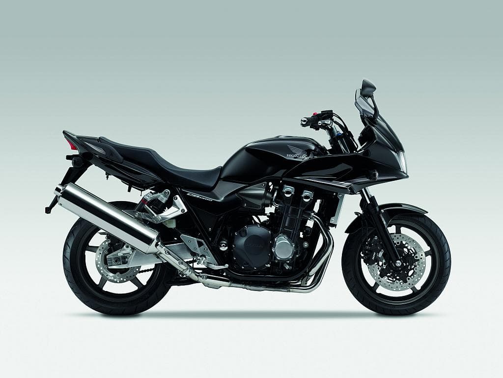 honda-cb1300s-2010-1