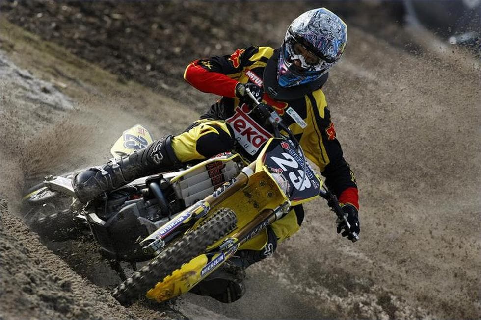 Teka Suzuki Europe MX2 offizielle Team Fotos