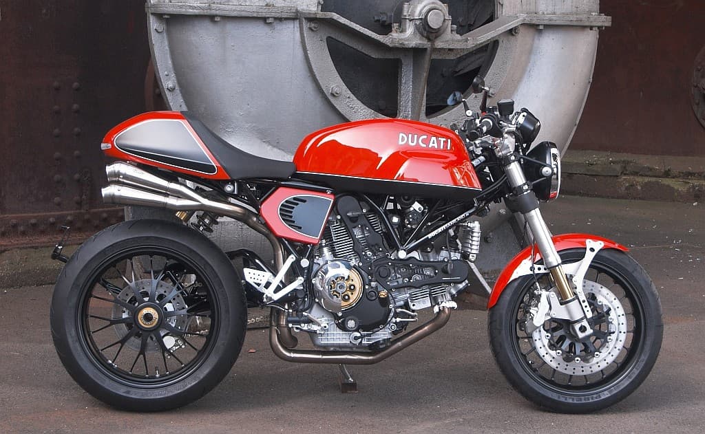 ducati-Ultima1000