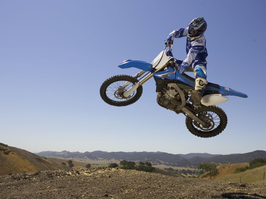 2011_Yamaha_WR250F_EU_DPBSE_ACT_003