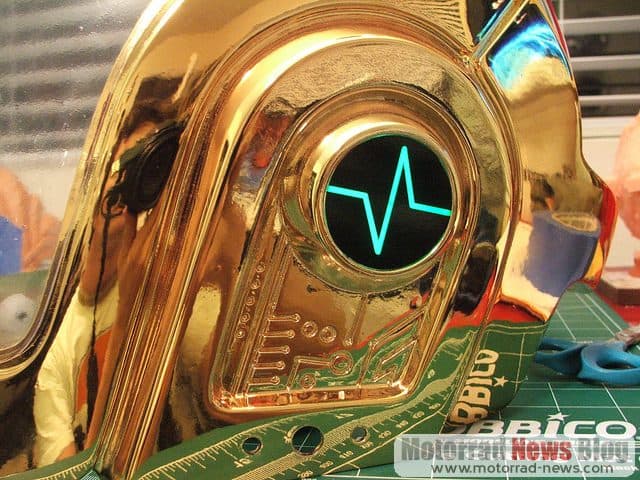 dafi-punk-helmet-1