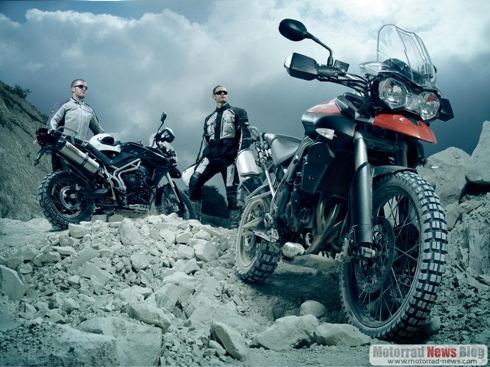 triumph-tiger-800-adventure-2011-17