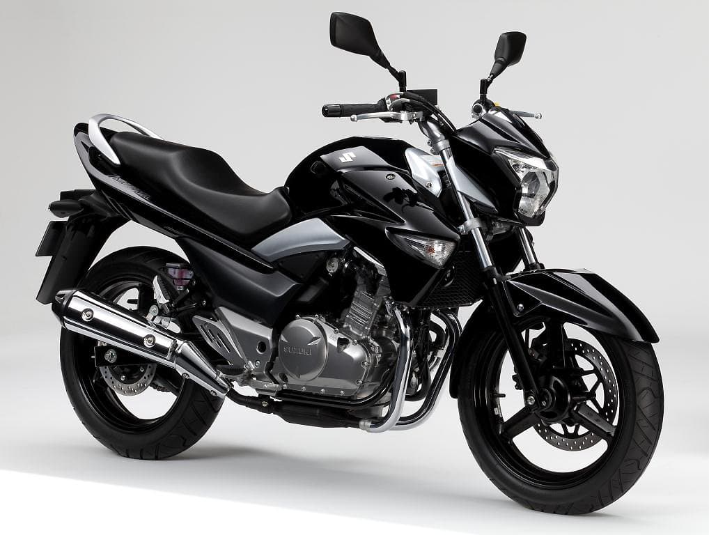 Suzuki Inazuma 2012-1