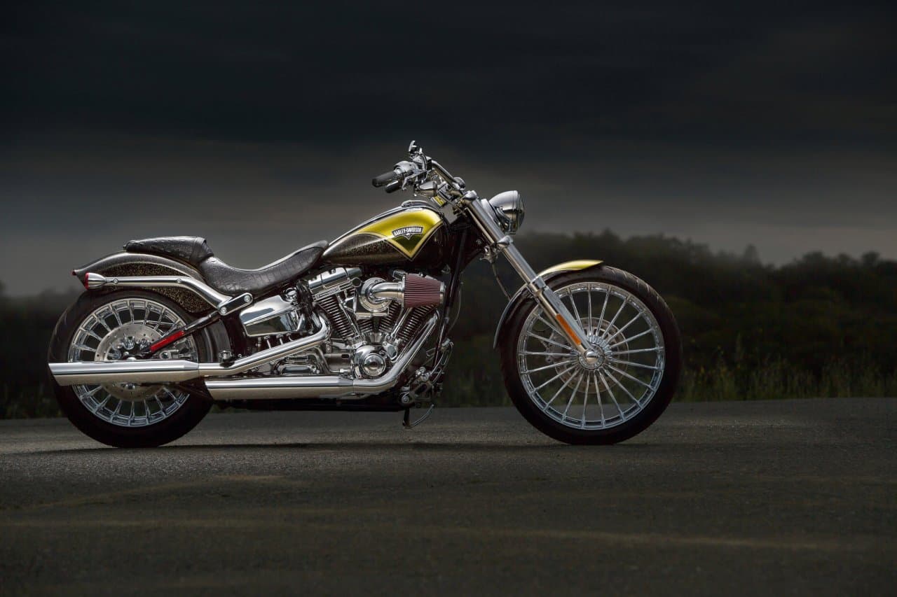 Neue Harley-Davidson CVO Modelle – CVO Breakout und CVO Road King