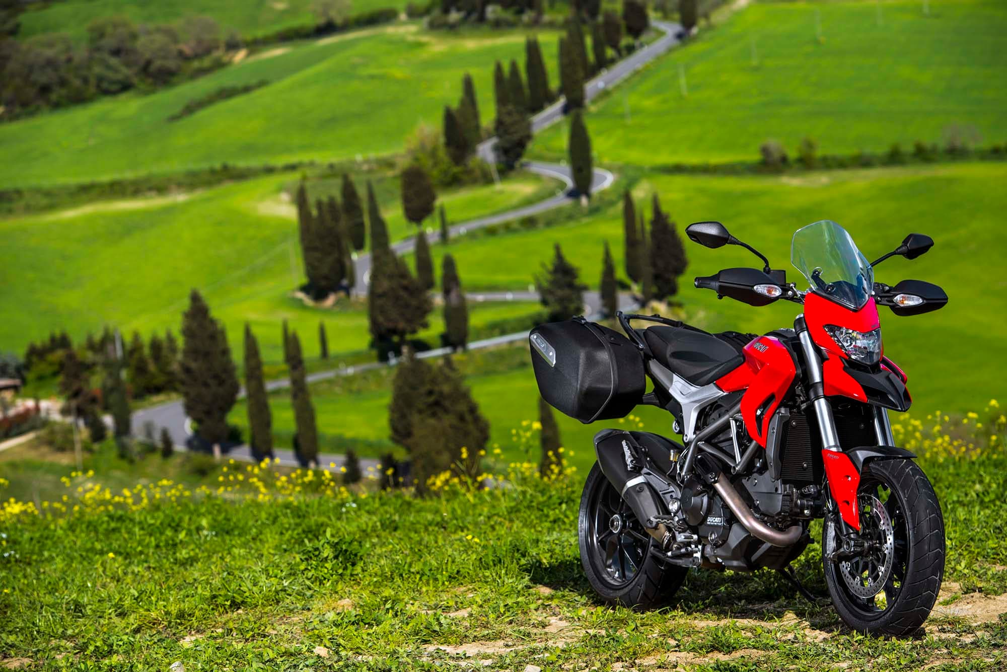 Ducati Hyperstrada 2013-104