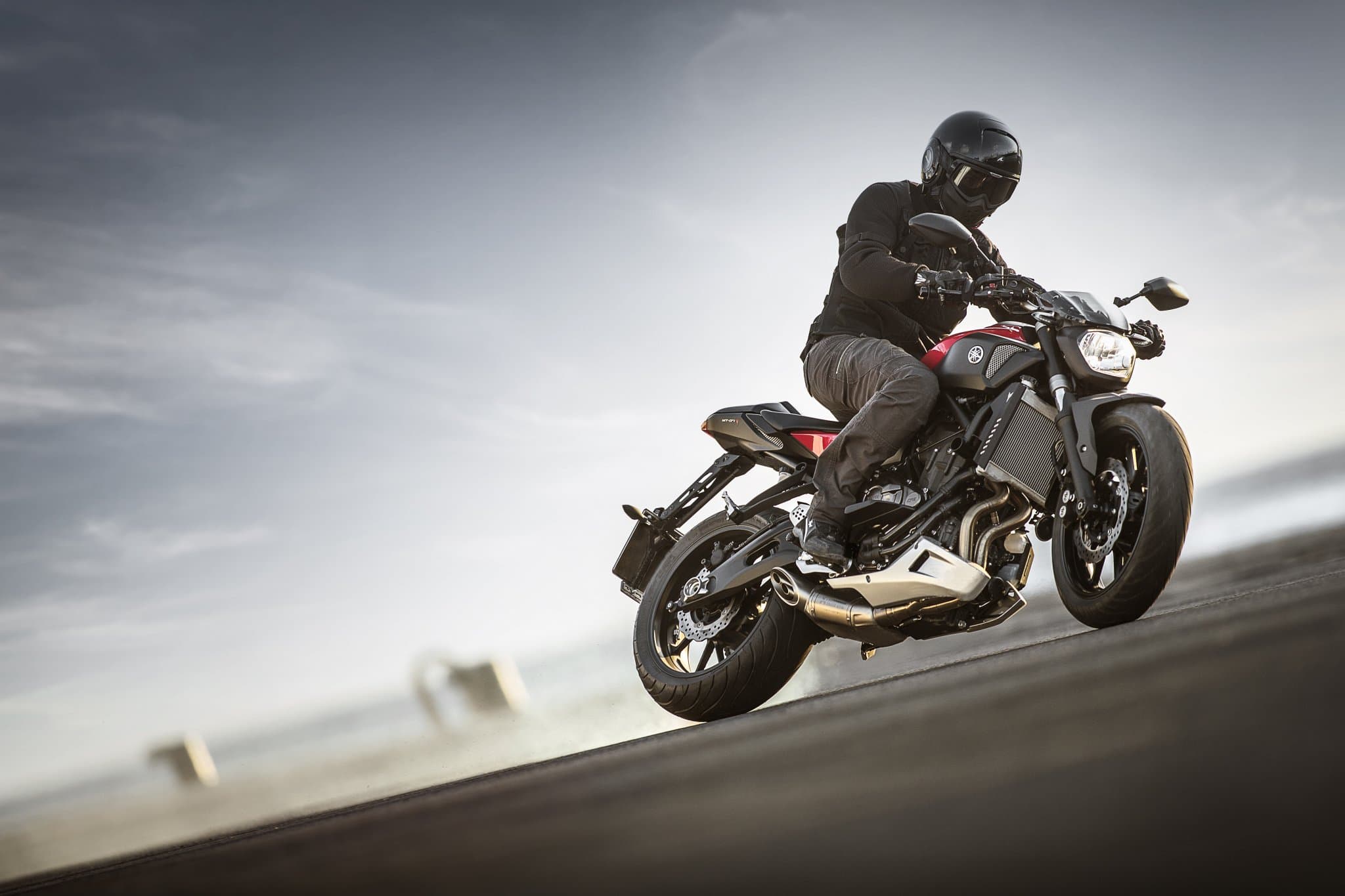 Yamaha MT-07 Action 2014 (1)