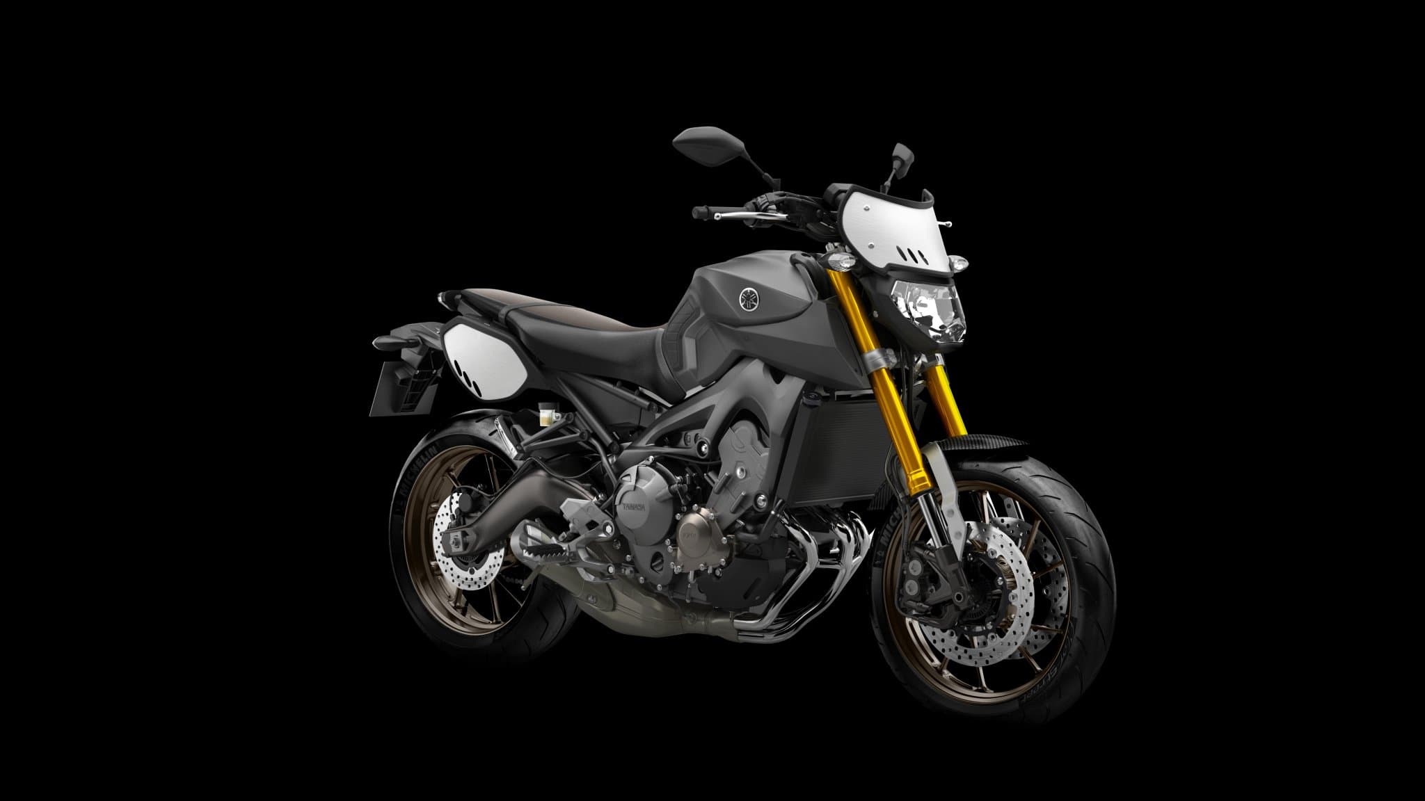 Yamaha MT-09 Street Tracker 2014 (1)
