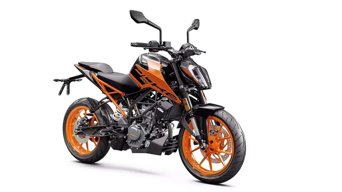 Die KTM 200 Duke 2023 mit einem LED-Scheinwerfer