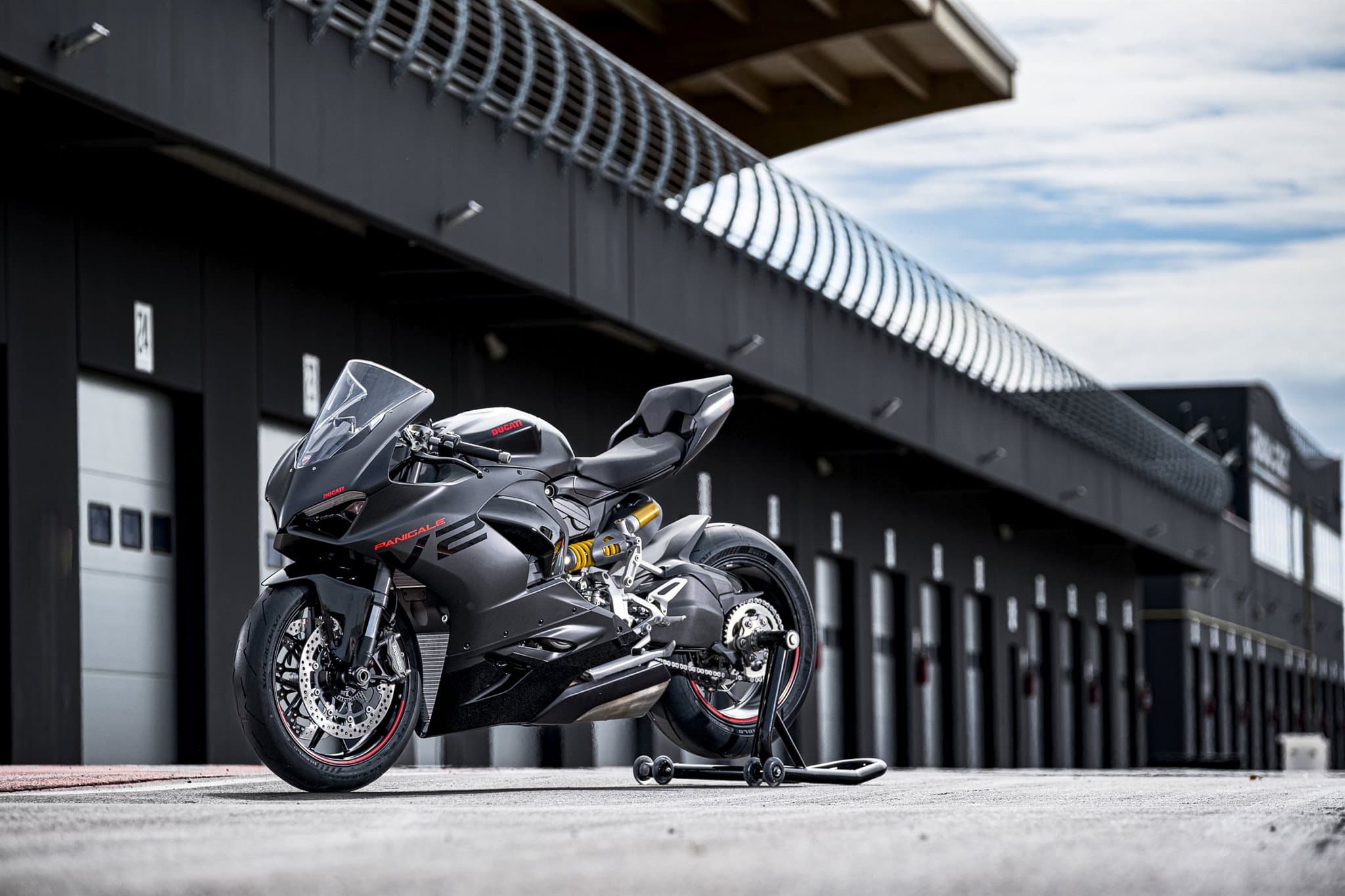 ducati-panigale-v2