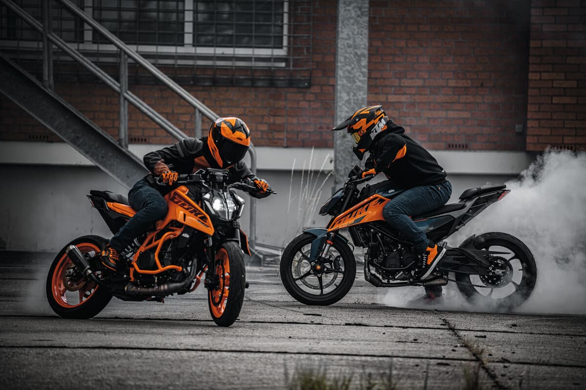 Vorstellung der 2024 KTM 390 Duke und 125 Duke