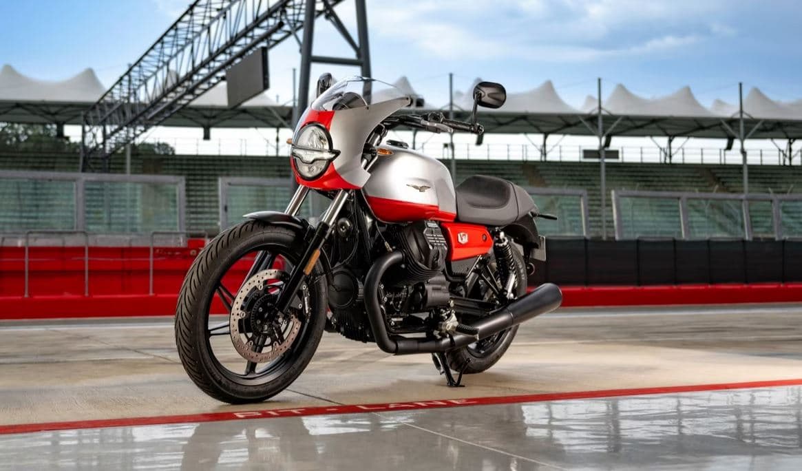 Moto Guzzi V7 Stone Corsa (1)