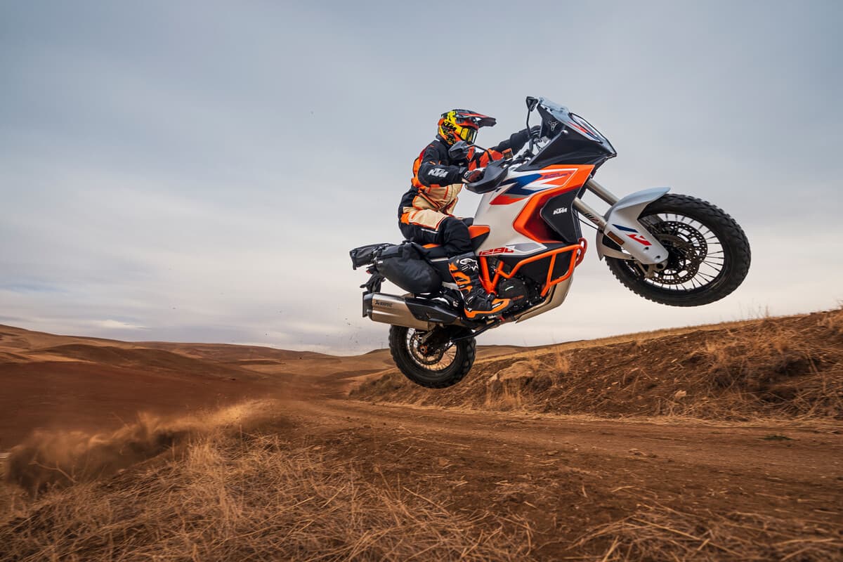 2024 KTM 1290 SUPER ADVENTURE Range(3)