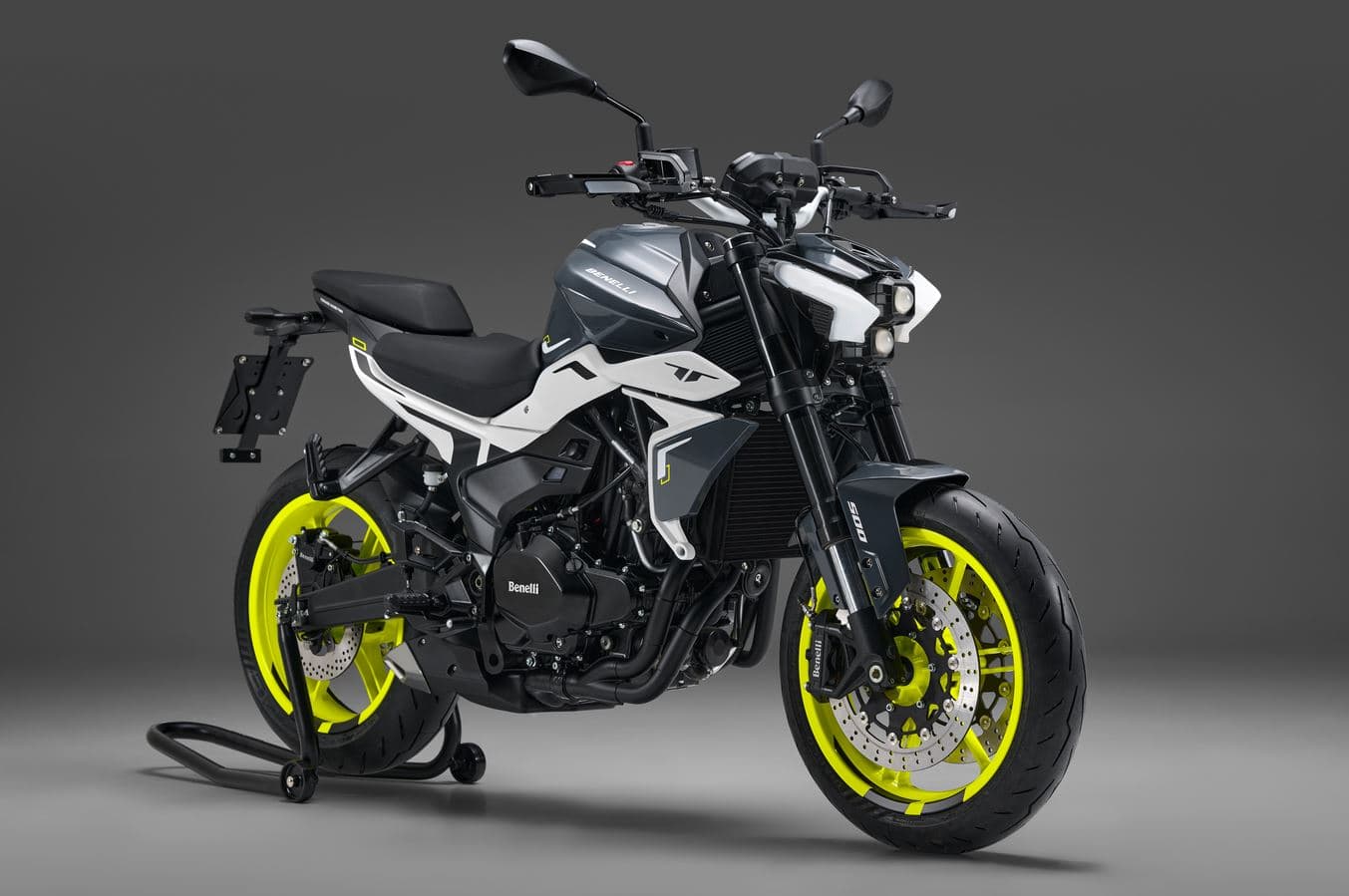 Benelli Tornado Naked Twin 500 1