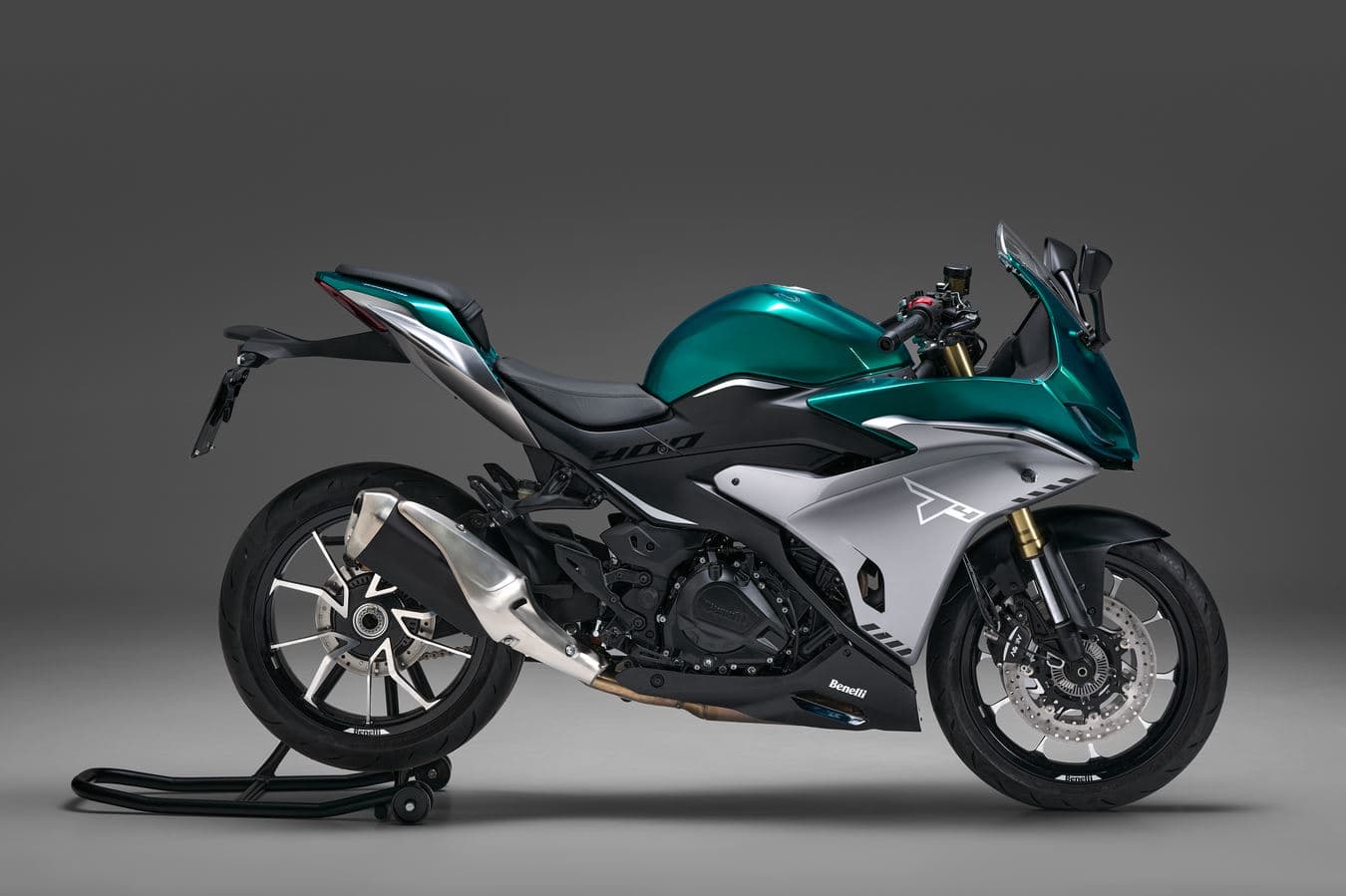 Benelli Tornado 400