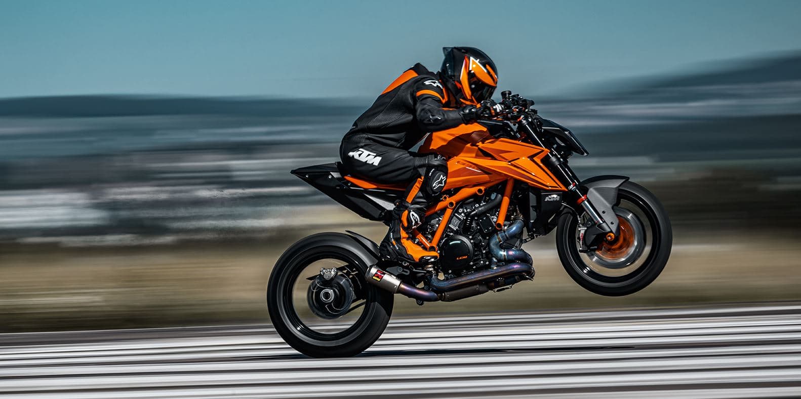 2024 KTM 1390 Super Duke R Evo 3
