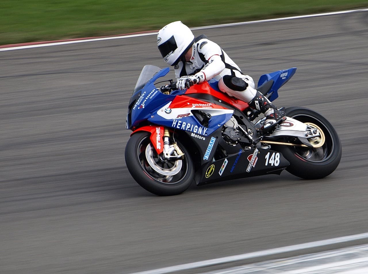 motorbike-race
