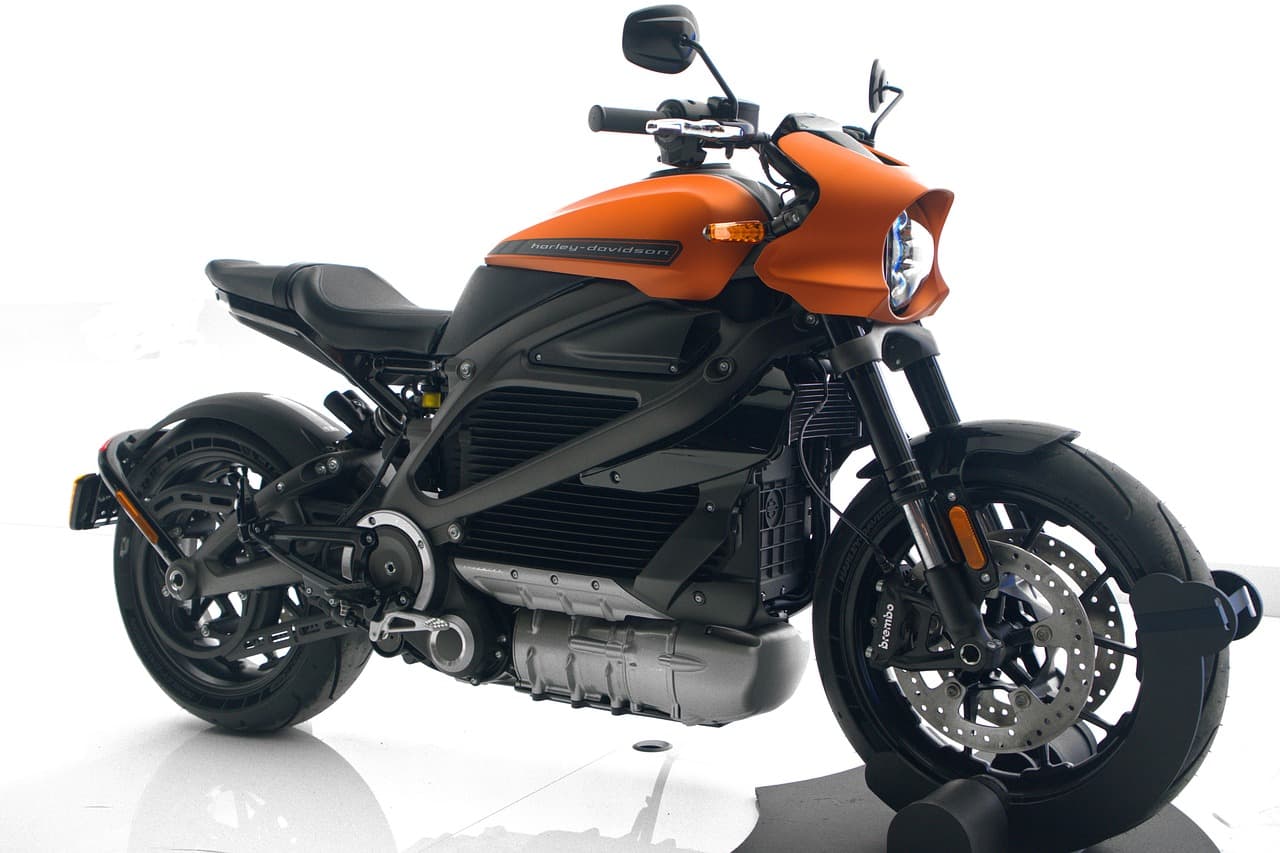 motorcycle-4652600_1280