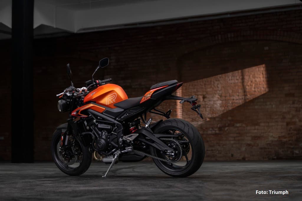 StreetTripleR_MY25_CW4I3768_GE