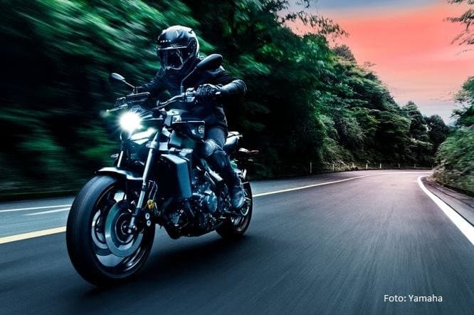 Yamaha MT-09 Y-AMT 2024: Revolutionäre Technologie trifft auf ikonisches Design