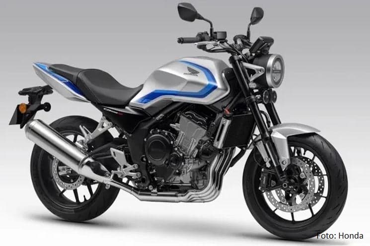 Honda CB500 Super Four 1