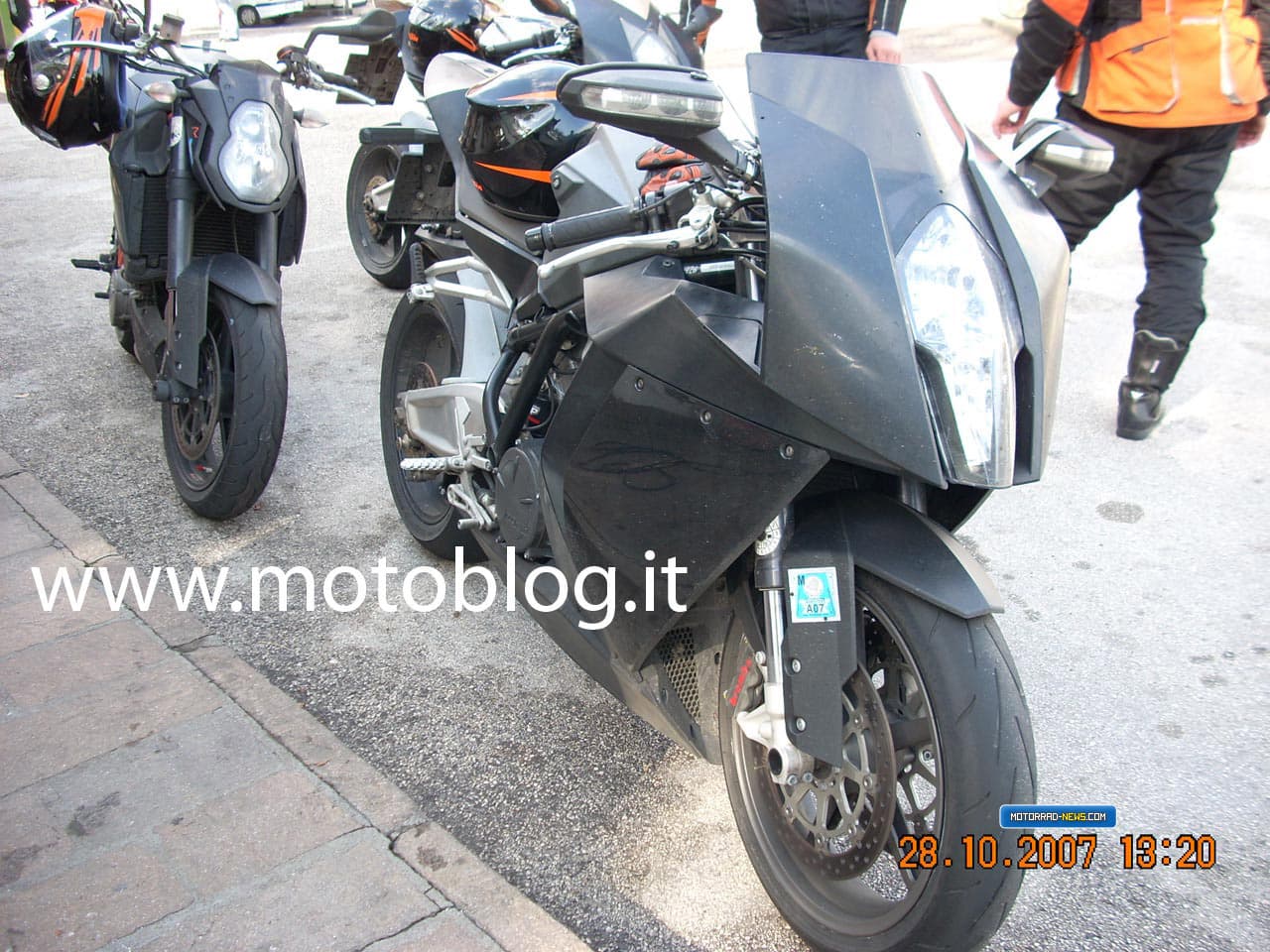 KTM 1190 RC8 erwischt!