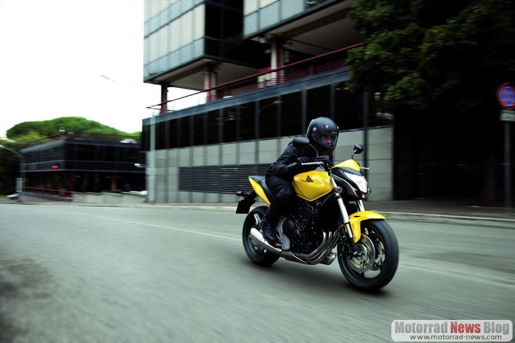 Honda Hornet 600 2011: behutsam modellgepflegt