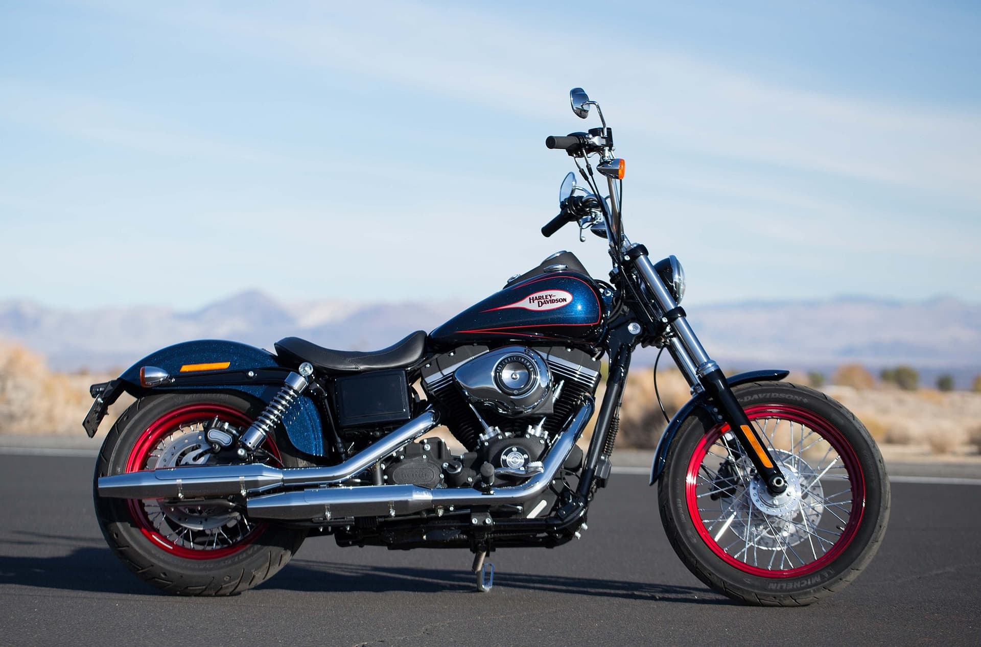 Harley-Davidson Dyna Street Bob Special Edition