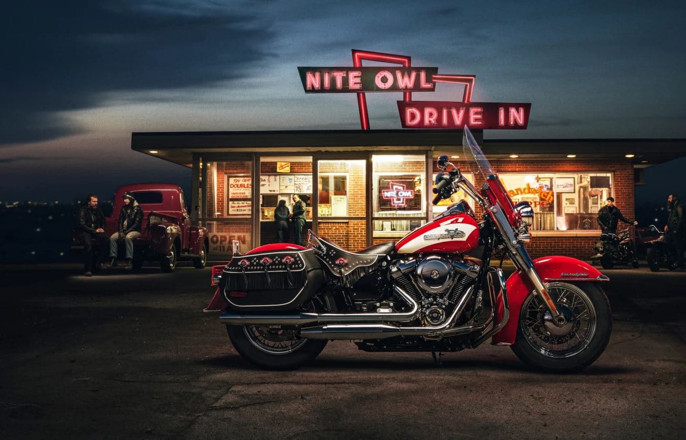 Harley-Davidson Hydra-Glide Revival 2024