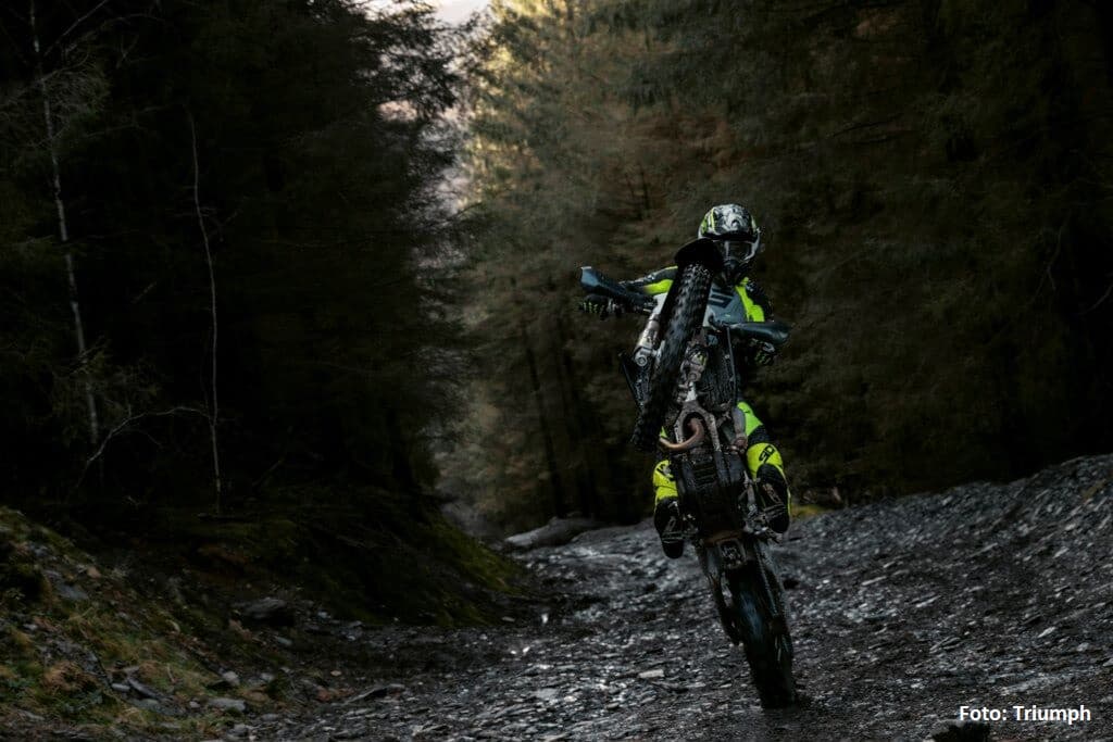 Triumph kündigt neues Enduro-Modell an: Enthüllung am 25. März 2025