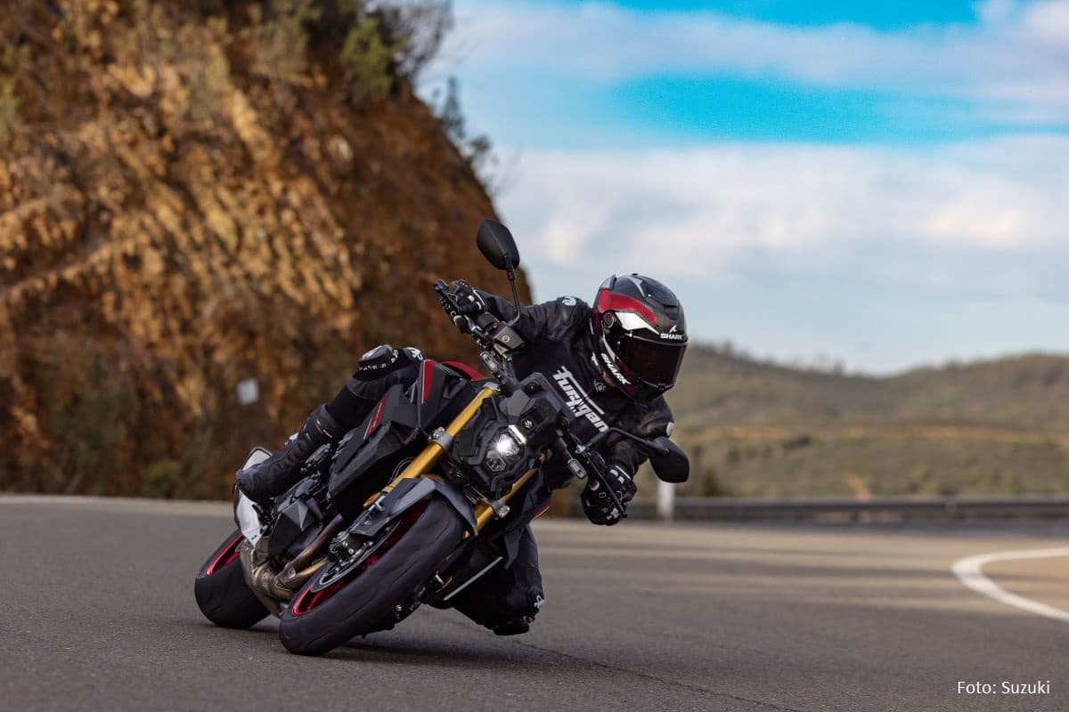Suzuki_Deutschland_Motorrad_GSX-S1000_Modell 2026_YYG-26