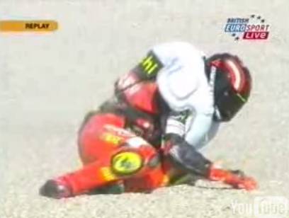 Dainese Motorradkombi Airbag in Aktion > Video 1 airbag