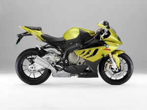 Das hat gesessen, die BMW S1000RR mit Karl Dall Gesicht bot Leistung satt und sorgte erneut für viele Neukunden - auf der ganzen Welt.