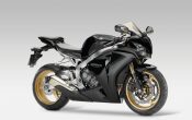 Honda-CBR1000RR-Fireblade-4-2010