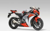 honda-cbr1000rr-fireblade-3-2010