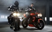 triumph_daytona_675_-2010-6