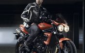 triumph_daytona_675_-2010-7