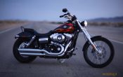 Harley-Davidson-2010-Dyna-WideGlide-02