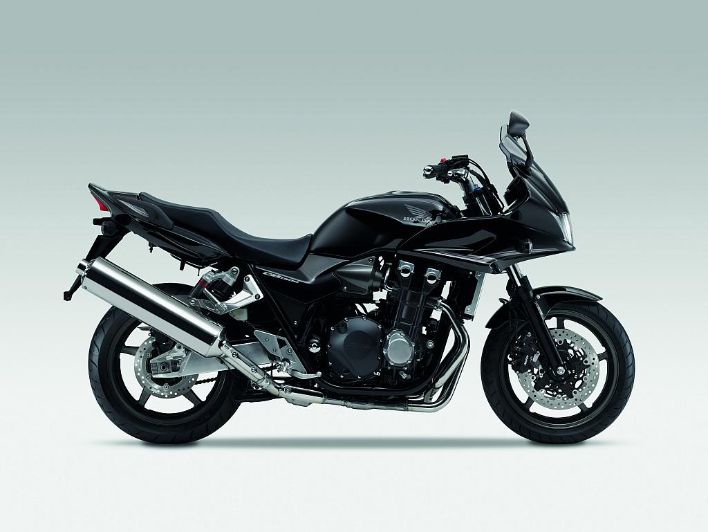Honda News 2010: CB1300 mit Combined ABS 1 honda-cb1300s-2010-1