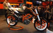 ktm_690_duke_r-2010-9