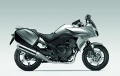 honda-cbf1000f-2010-040